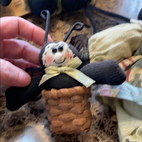 Antique Among Friends collection - Picture 15 of 16